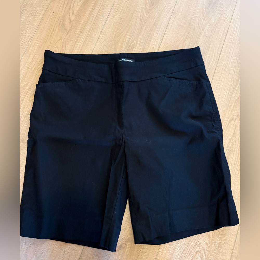 Hilary Radley Black Mid-Length Pull-On Bermuda Shorts Size 16